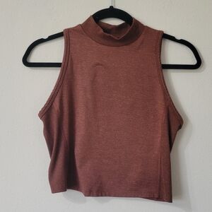XS Athletic Crop Top Sleeveless Brown/Maroon